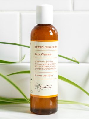 honey-geranium-cleanser